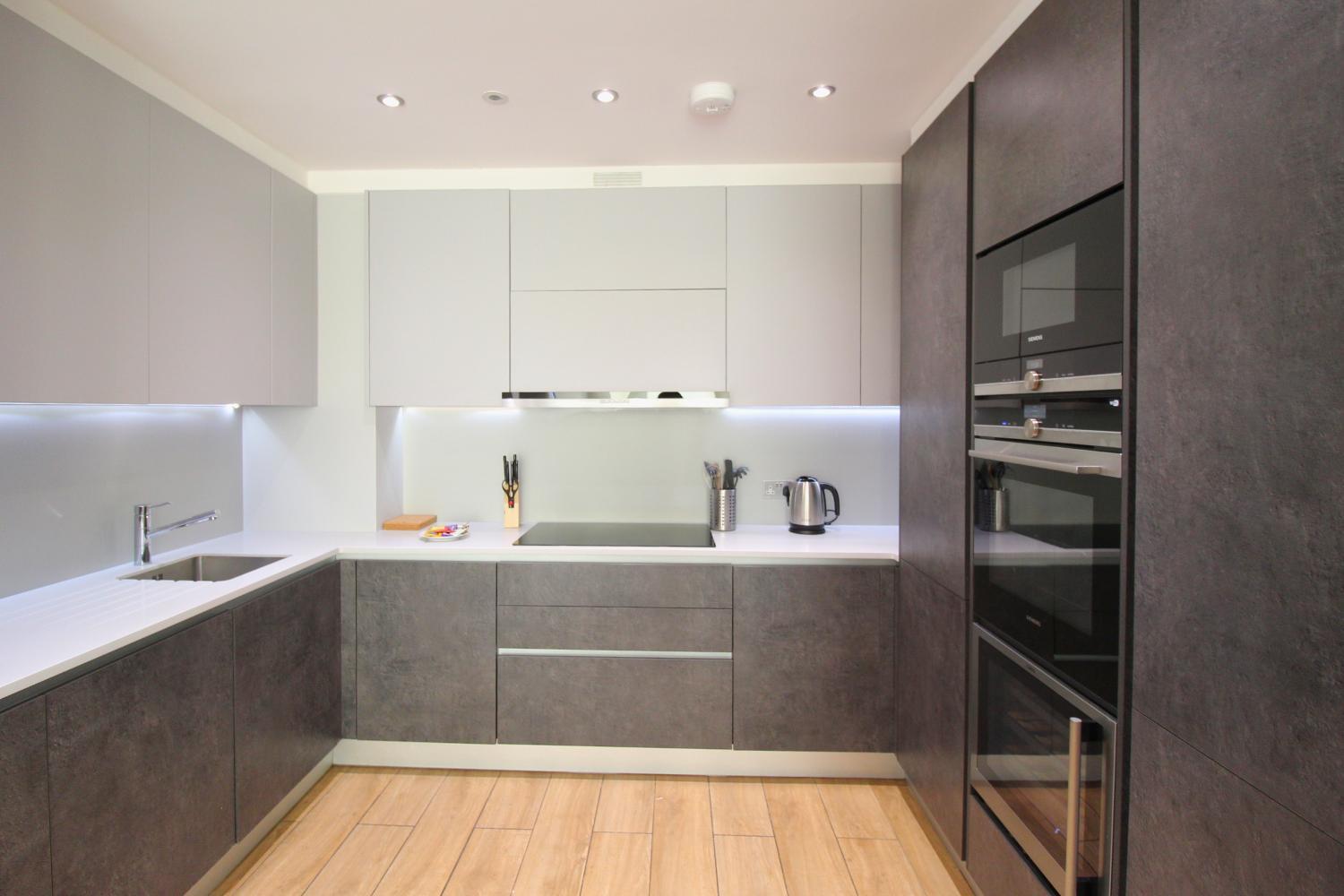 Kew Bridge By Viridian Apartments Luaran gambar