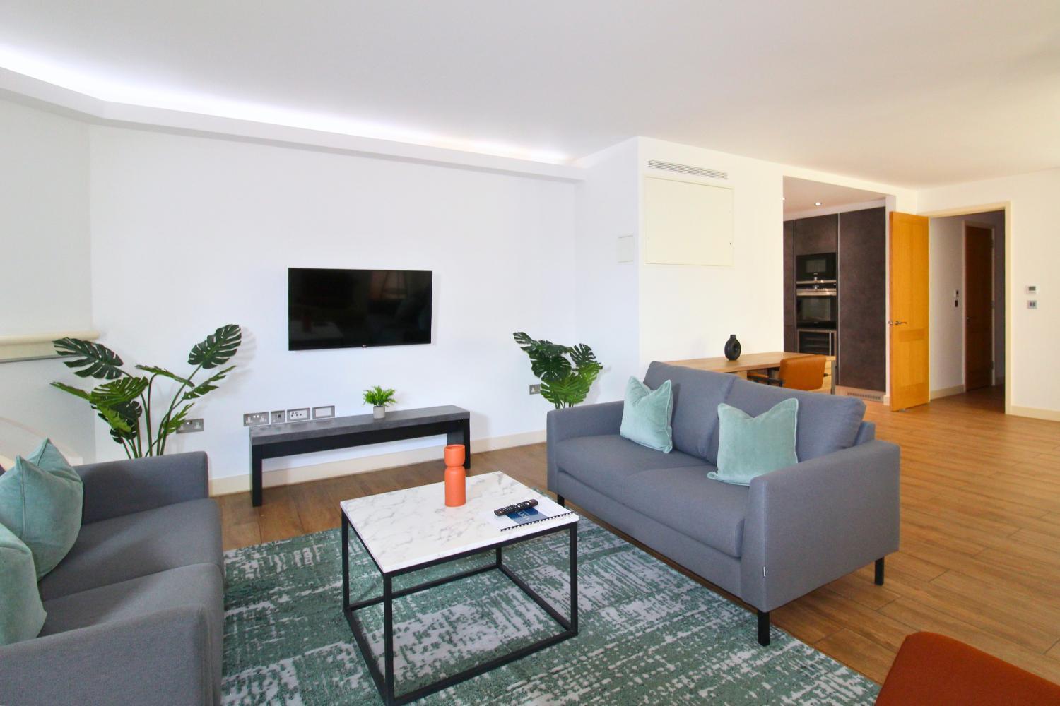 Kew Bridge By Viridian Apartments Luaran gambar